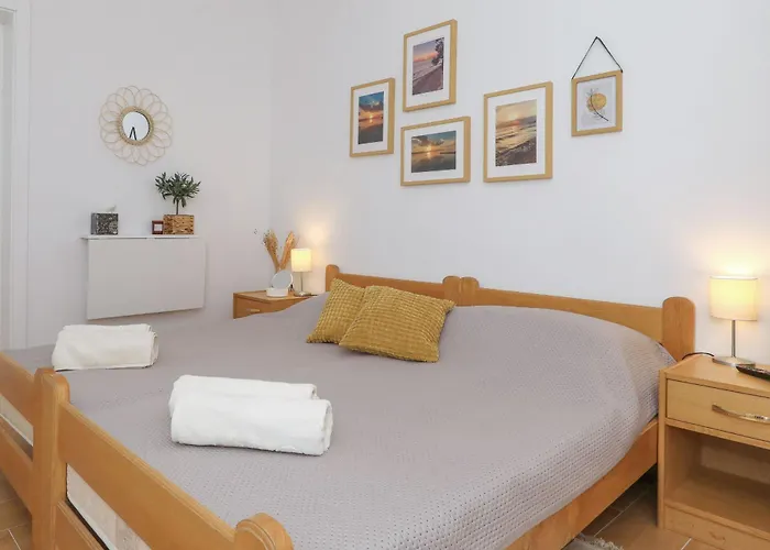 Hibis, No 2 Pensjonat 3*