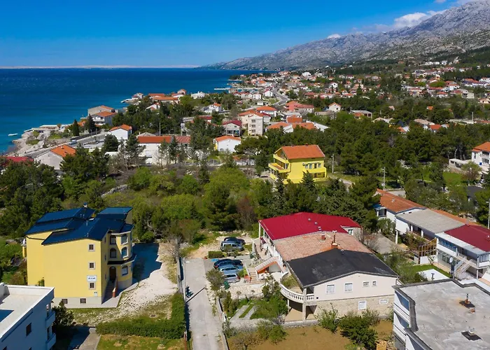 Hibis, No 2 3* Starigrad Paklenica